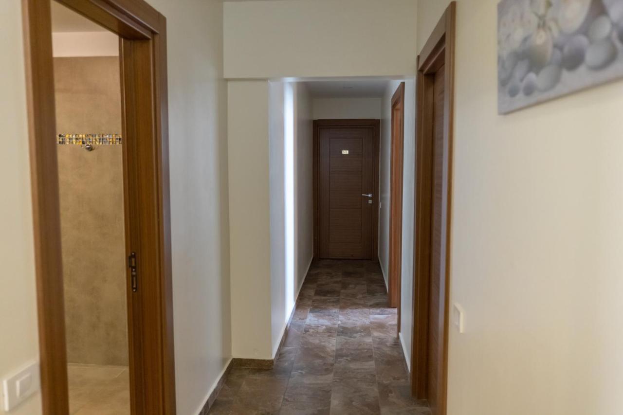 Aparthotel Sir Fundeni Tower 3*